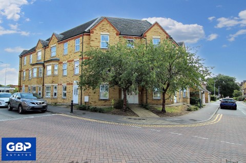 View Full Details for Hyde Close, Greenwich Court, RM1