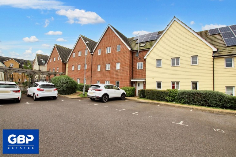 Leaf Hill Drive, Red Admiral Court, RM3