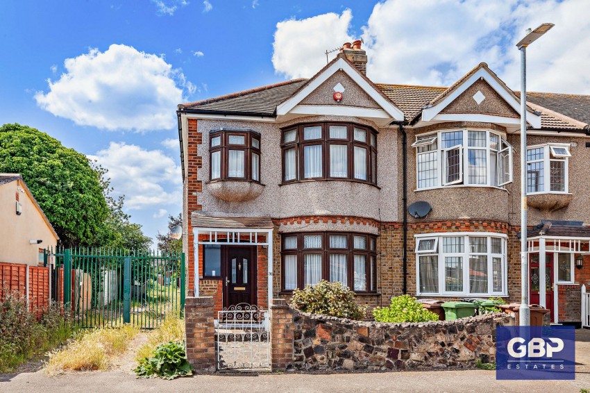 Images for Leonard Avenue, Romford, RM7