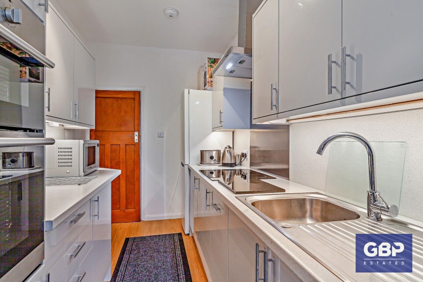 Images for Leonard Avenue, Romford, RM7