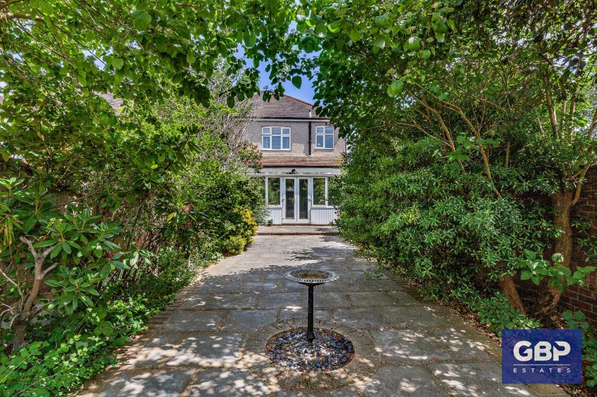 Images for Leonard Avenue, Romford, RM7