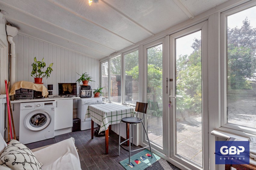 Images for Leonard Avenue, Romford, RM7