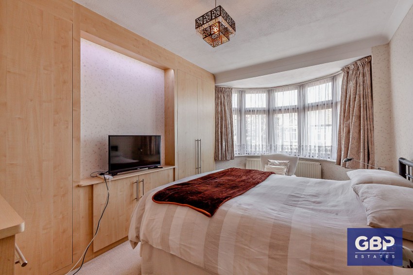 Images for Leonard Avenue, Romford, RM7