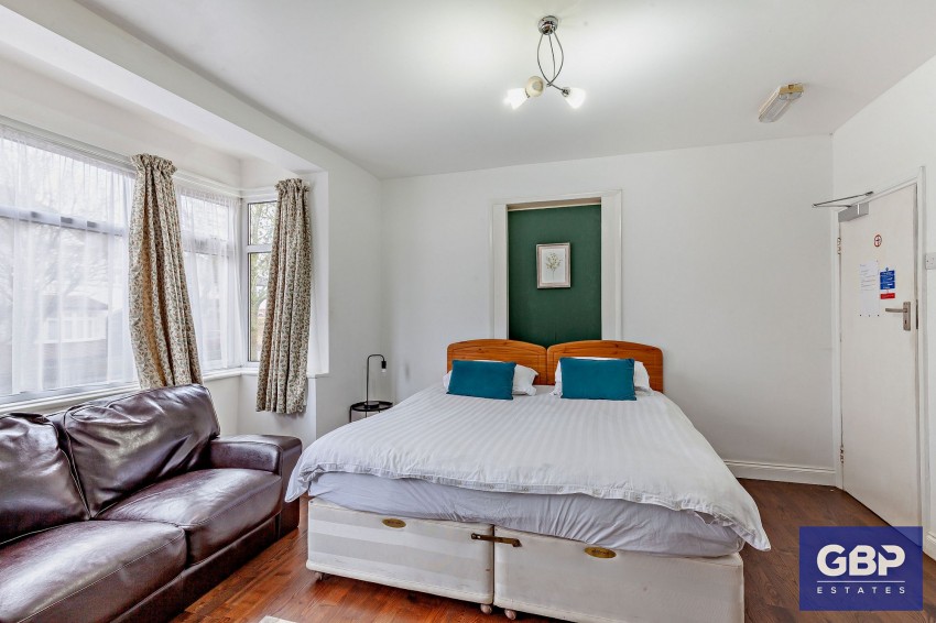 Images for Repton Drive, Romford, RM2