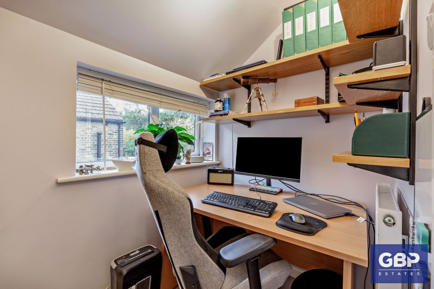 Images for Mildmay Road, Romford, RM7