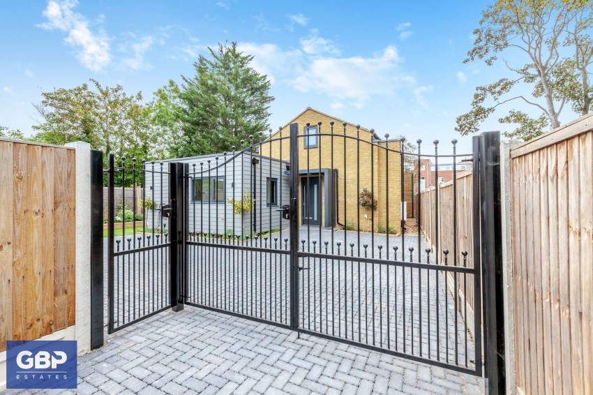 Images for Brentwood Road, Romford, RM1