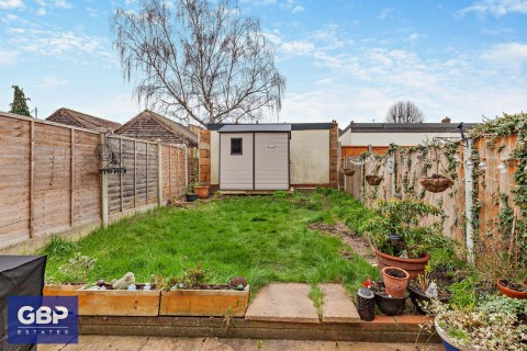 View Full Details for Drummond Road, Romford, RM7