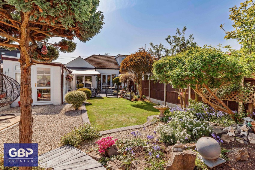 Images for Heather Drive, Romford, RM1