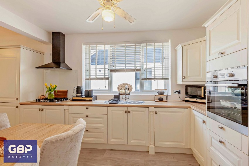 Images for Heather Drive, Romford, RM1