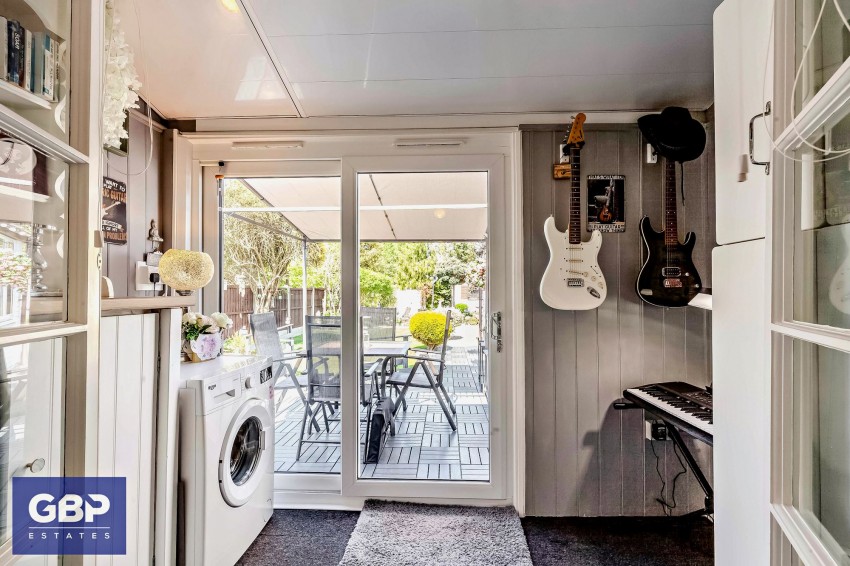 Images for Heather Drive, Romford, RM1