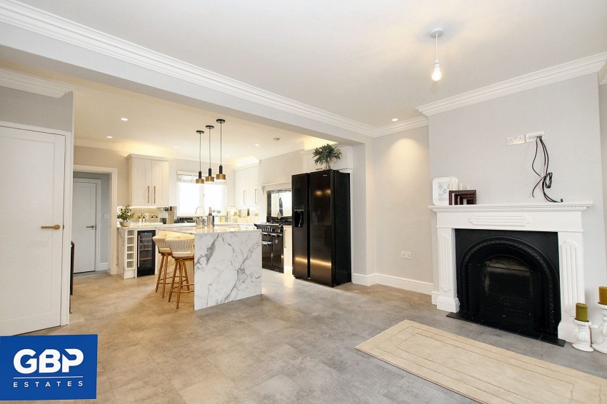 Images for Coptfold Road, Brentwood, CM14
