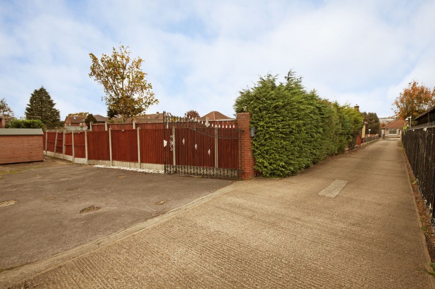 Images for Crow Lane, Romford, RM7