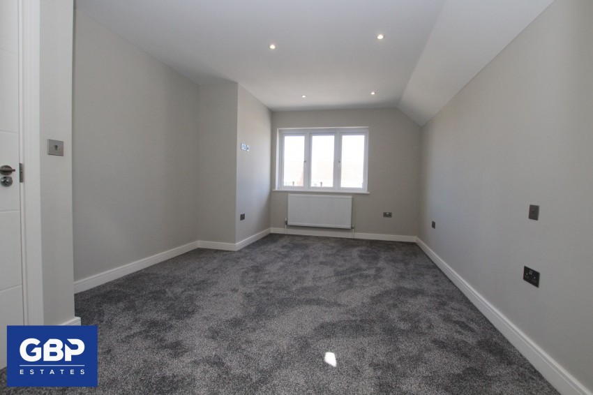 Images for 168A Branksome Avenue, Stanford Le Hope, SS17