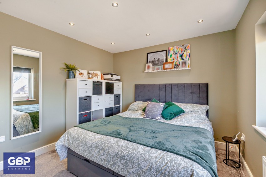 Images for Gobions Avenue, Romford, RM5