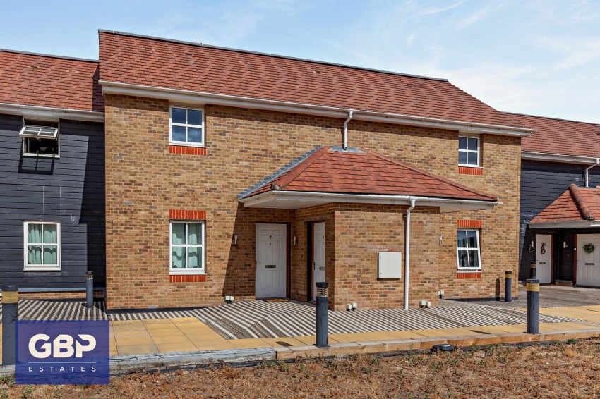 Images for Market Place, Nayland Court, RM1
