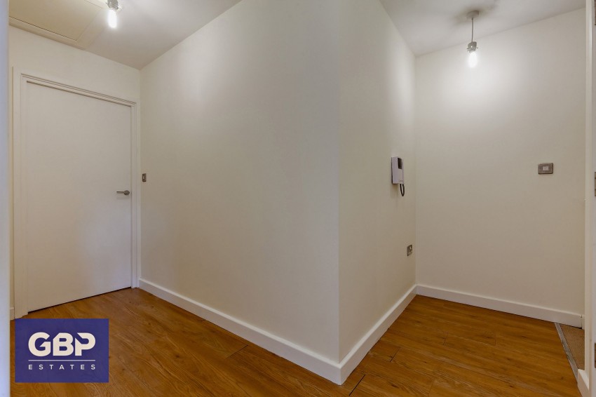 Images for Market Place, Nayland Court, RM1
