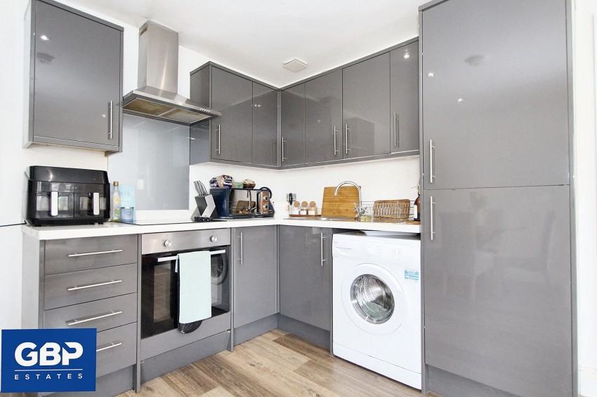 Images for Dekker Close, Romford, RM5