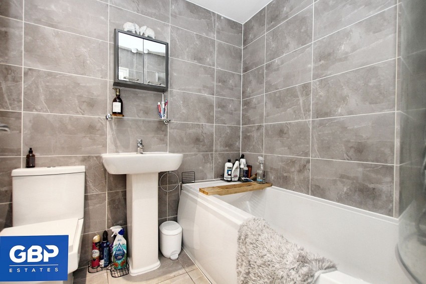 Images for Dekker Close, Romford, RM5