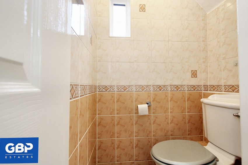 Images for Thorntons Farm Avenue, Romford, RM7