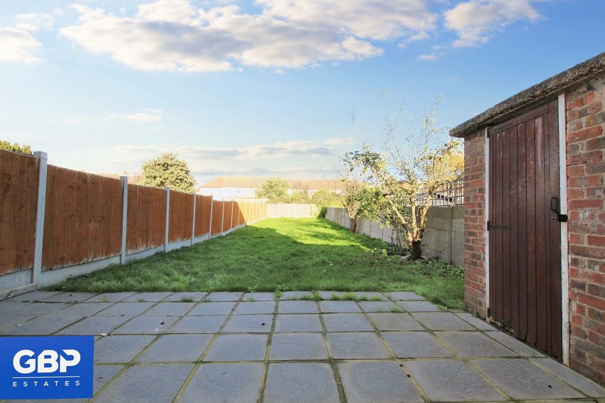 Images for Thorntons Farm Avenue, Romford, RM7