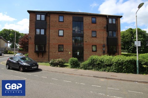 View Full Details for Rushdon Close, Romford, RM1