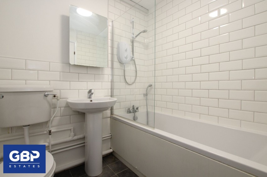 Images for Rushdon Close, Romford, RM1