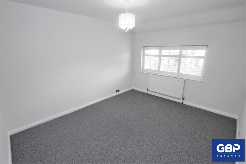 Images for Bellhouse Road, Romford, RM7
