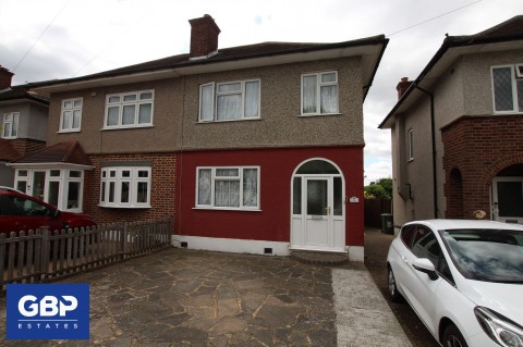 View Full Details for Lowshoe Lane, Romford, RM5
