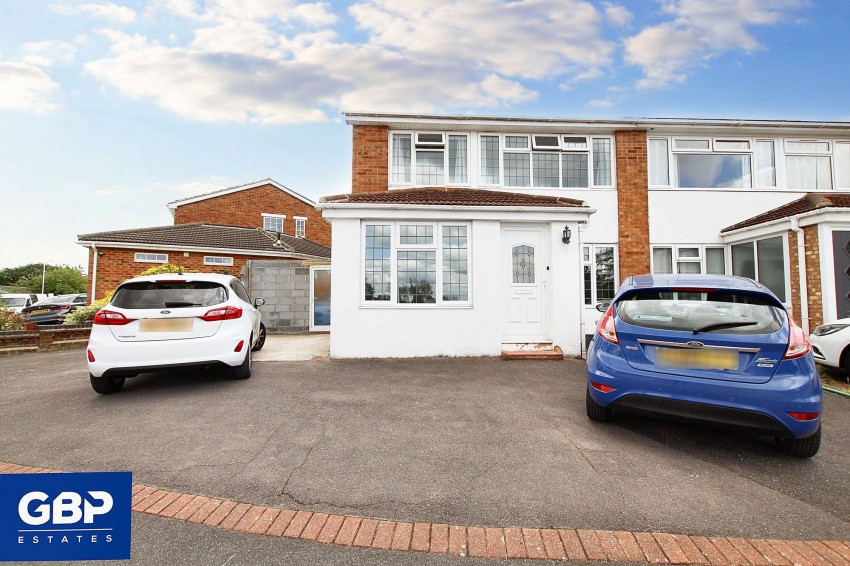 Images for Dunster Crescent, Hornchurch, RM11