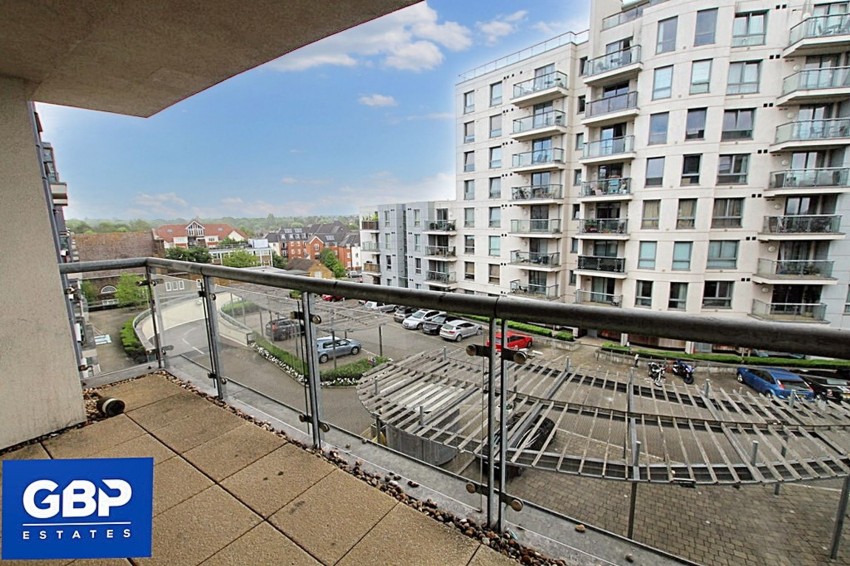 Images for Mercury Gardens, Romford, RM1