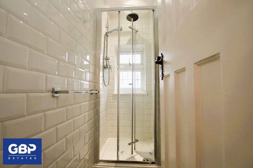 Images for Kenwood Gardens, Ilford, IG2