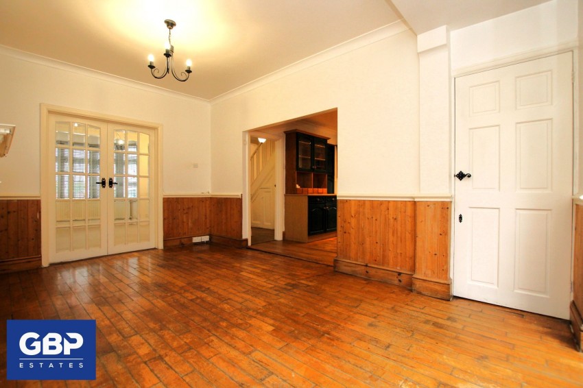 Images for Kenwood Gardens, Ilford, IG2