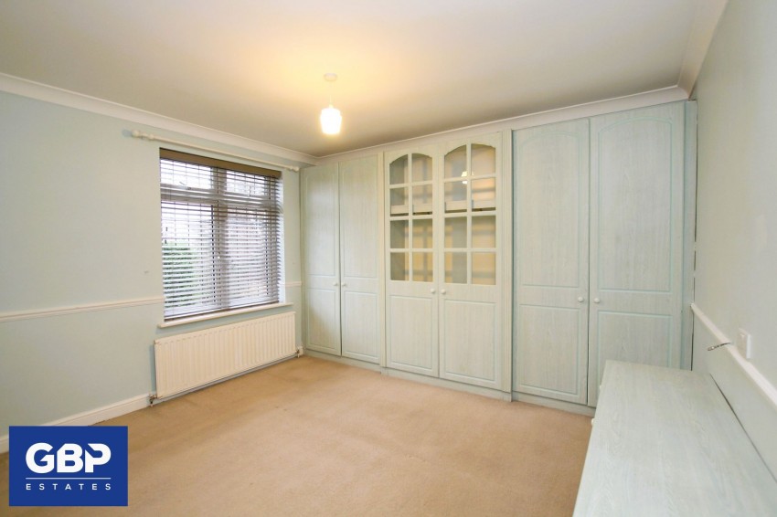 Images for Kenwood Gardens, Ilford, IG2