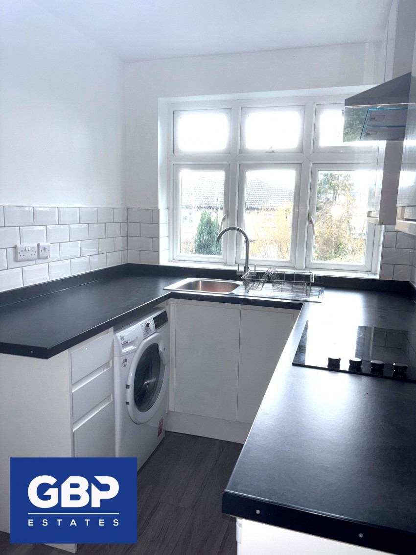 Images for Chalforde Gardens, Romford, RM2