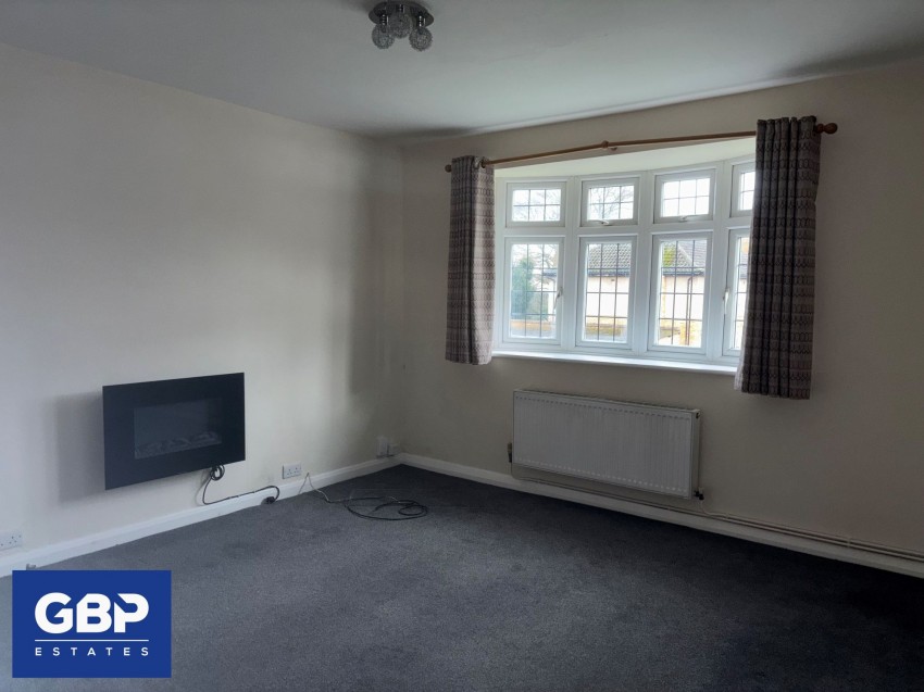 Images for Chalforde Gardens, Romford, RM2