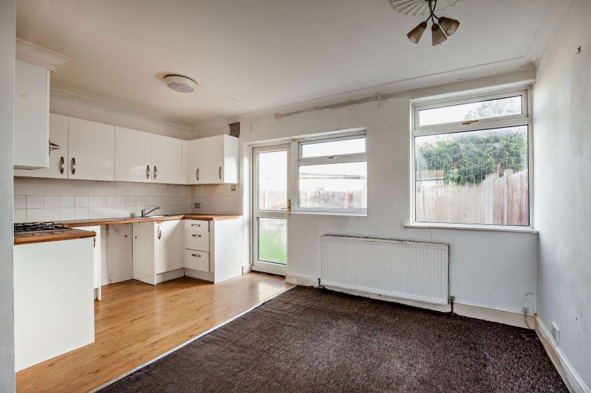 Images for Heaton Avenue, Romford, RM3