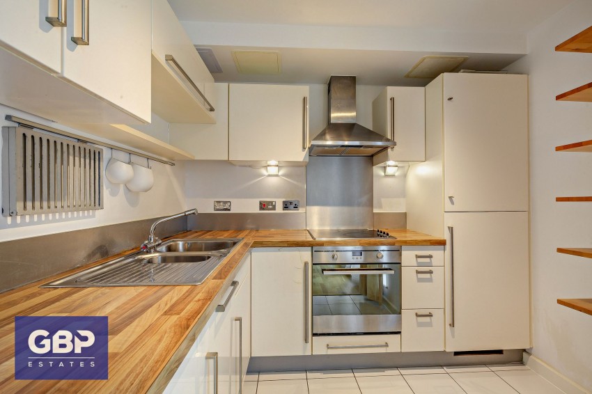 Images for Mercury Gardens, Romford, RM1