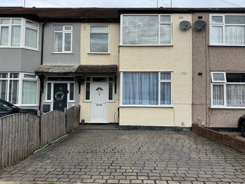 View Full Details for Amery Gardens, Romford, RM2