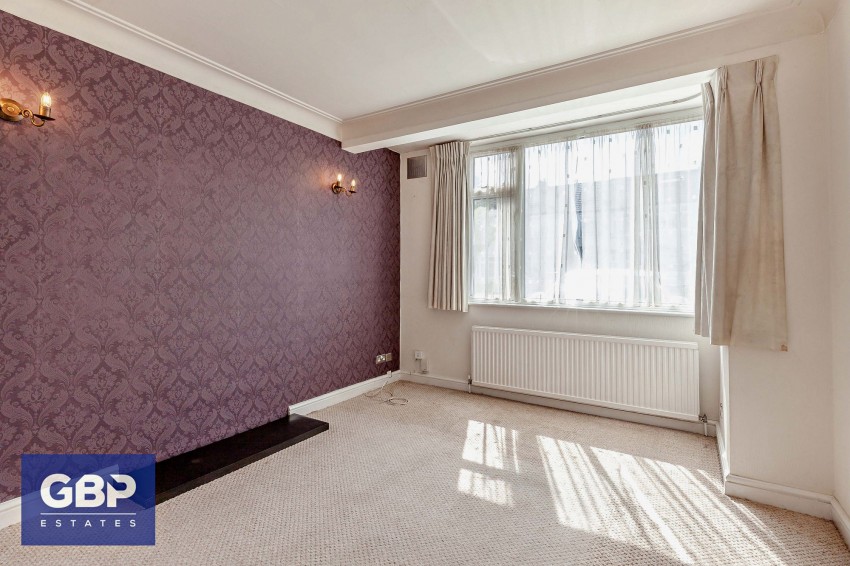 Images for Amery Gardens, Romford, RM2