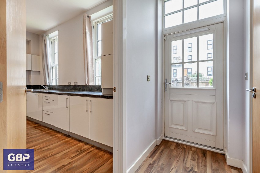 Images for Bournebrook Grove, Romford, RM7