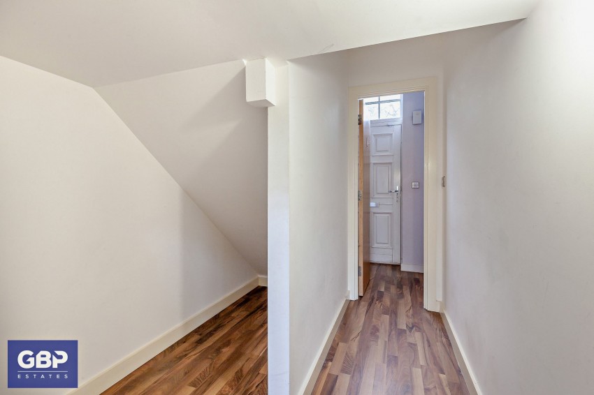 Images for Bournebrook Grove, Romford, RM7