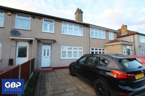 View Full Details for Woburn Avenue, Hornchurch, RM12