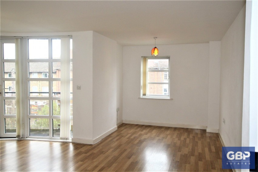 Images for High Road, Elgin House, RM6