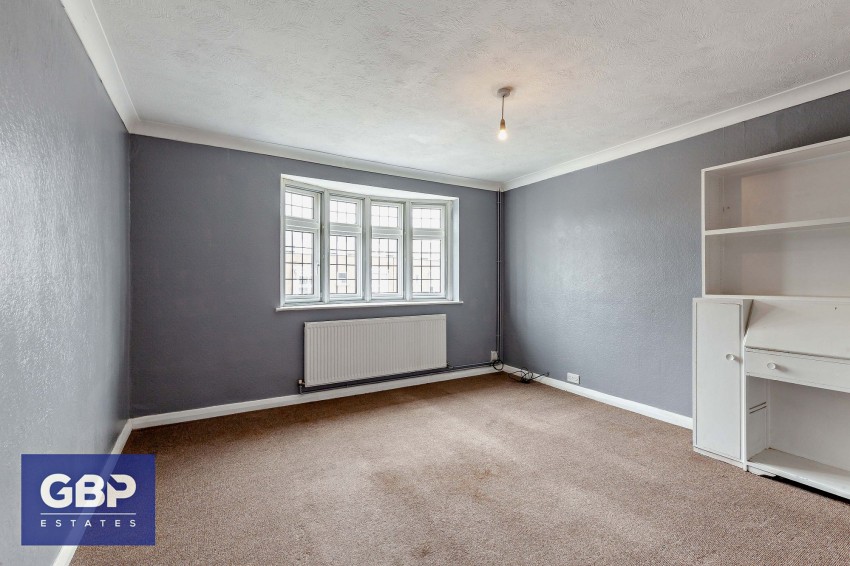 Images for Station Road, Gidea Park, RM2