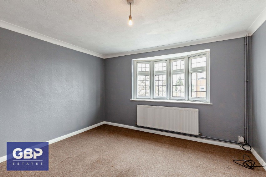 Images for Station Road, Gidea Park, RM2