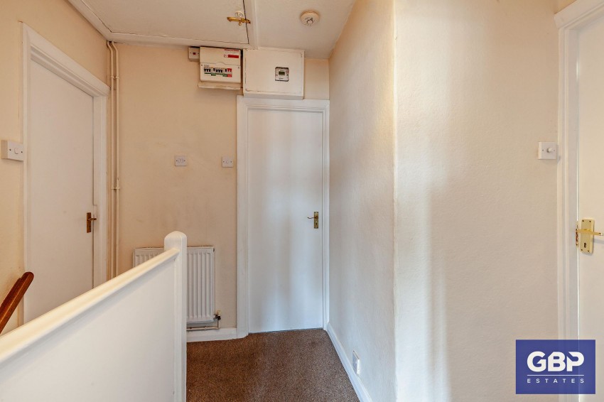 Images for Station Road, Gidea Park, RM2