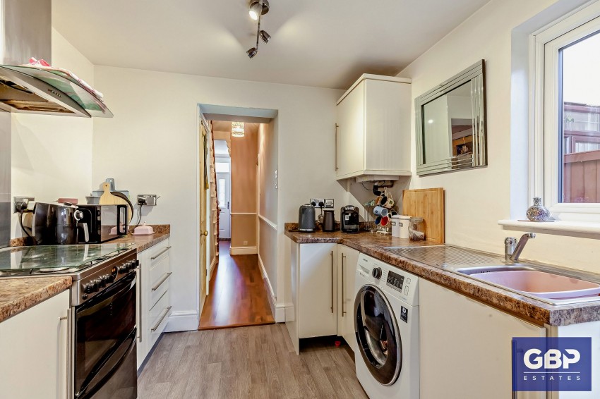 Images for Shaftesbury Road, Romford, RM1