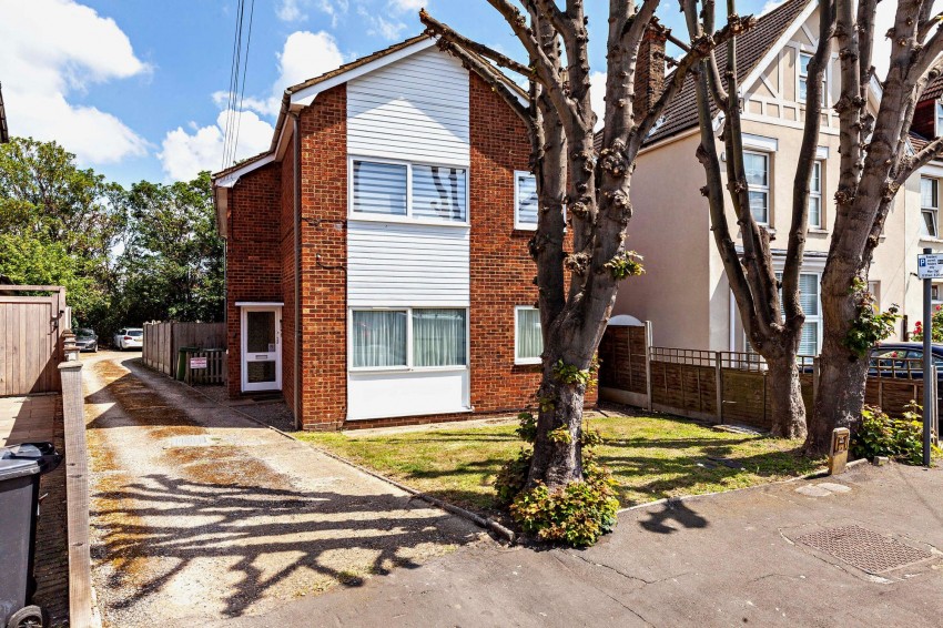 Images for Linden Street, Romford, RM7