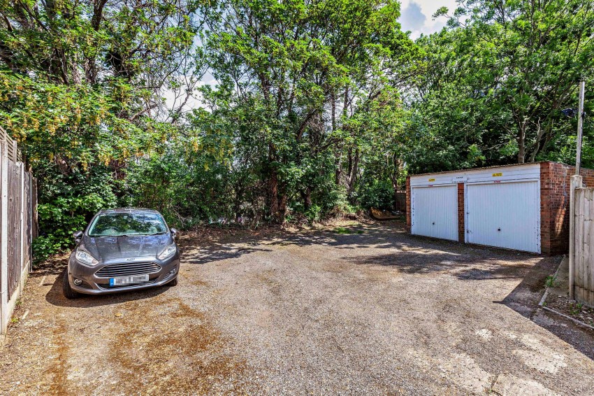 Images for Linden Street, Romford, RM7