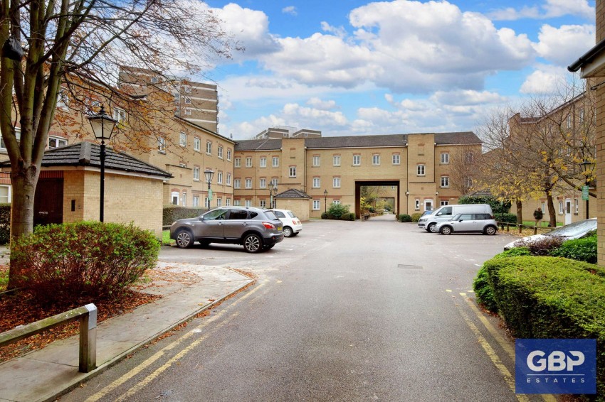 Images for Kidman Close, Gidea Park, RM2